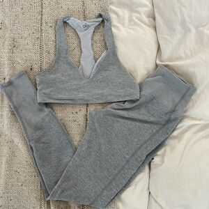 ALO Yoga Light Gray Sports Bra